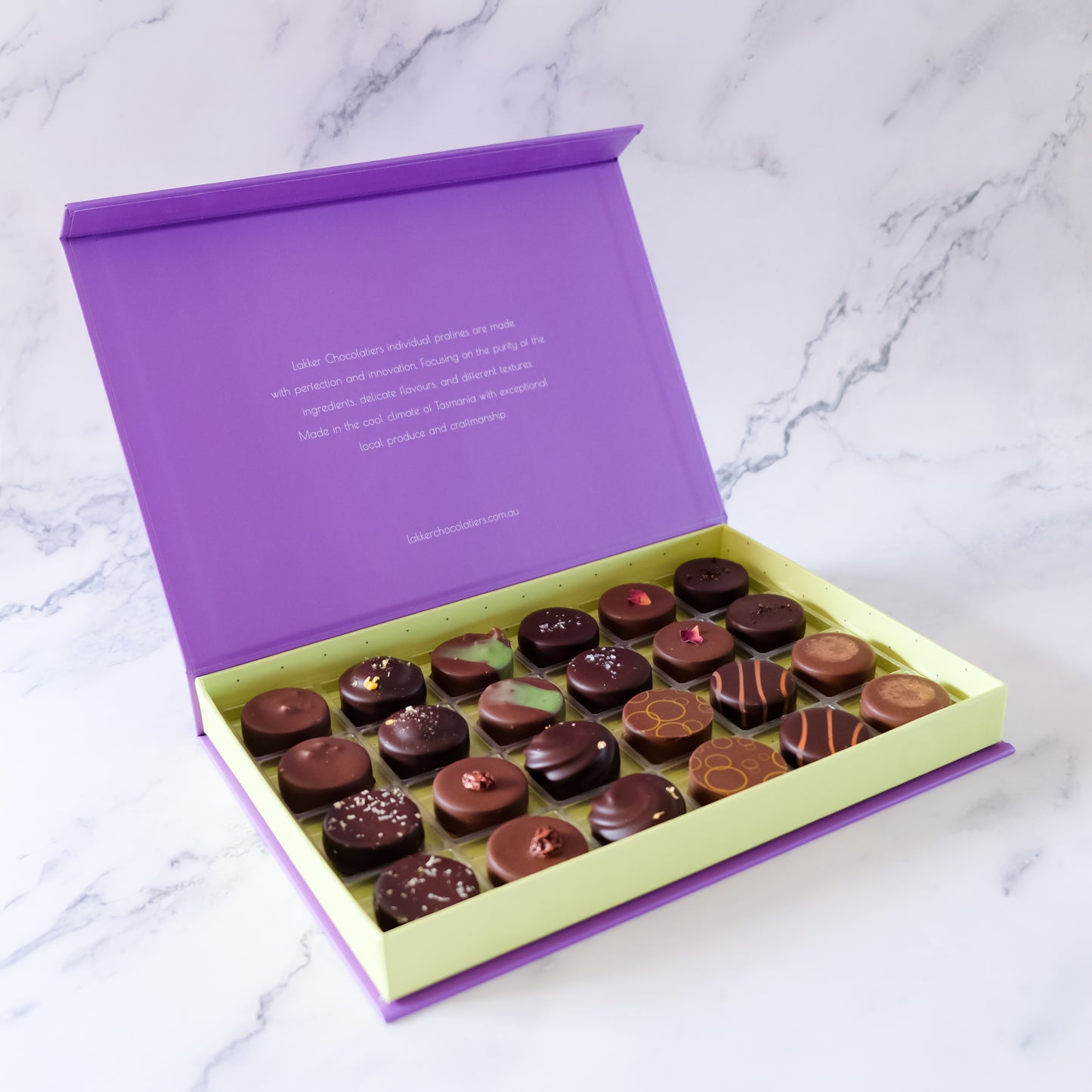 Chocolatier selection box of 24 pcs
