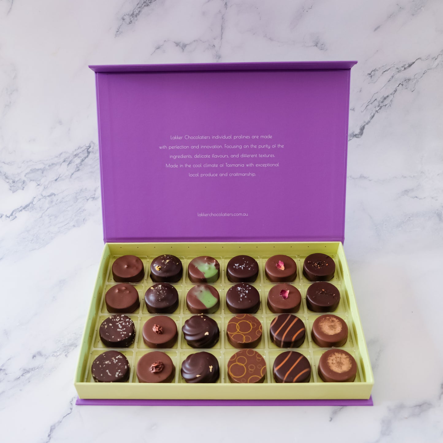 Chocolatier selection box of 24 pcs