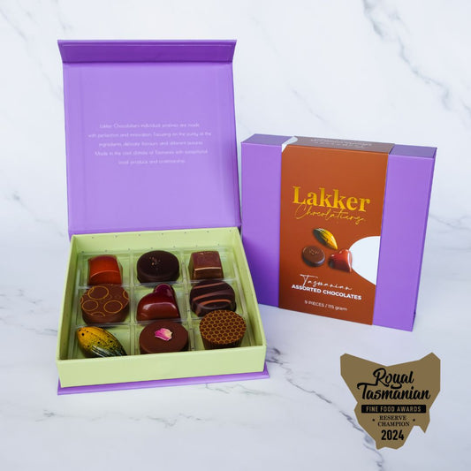 Chocolatier selection box of 9pcs